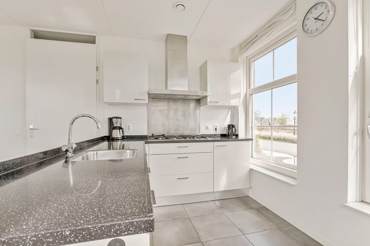 Photo 9 of Zeedijk 2-345