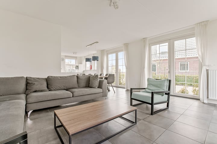 Photo 14 of Zeedijk 2-345