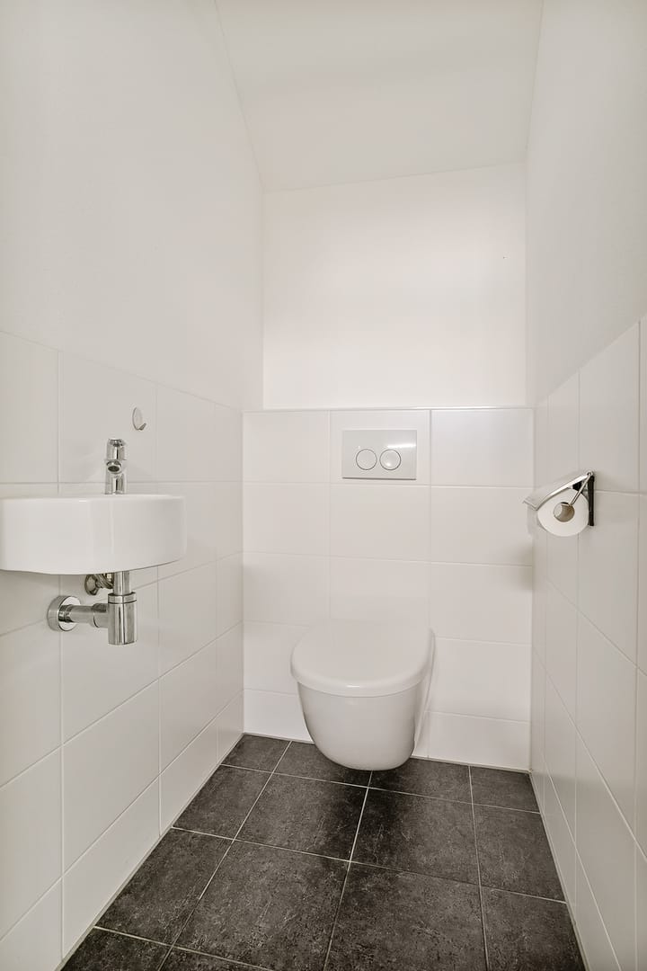 Photo 17 of Zeedijk 2-345