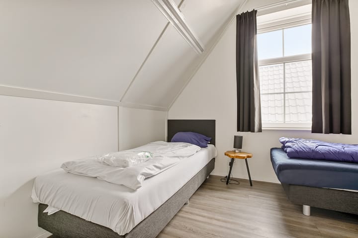 Photo 24 of Zeedijk 2-345