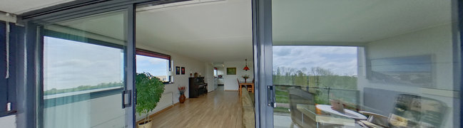 Bekijk 360° foto van Balkon van L. Springerstraat 228