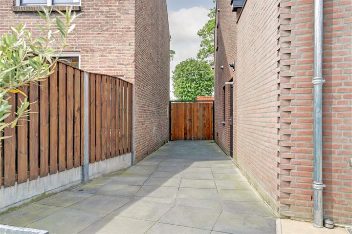 Bekijk foto 47 van Sint Jansstraat 16