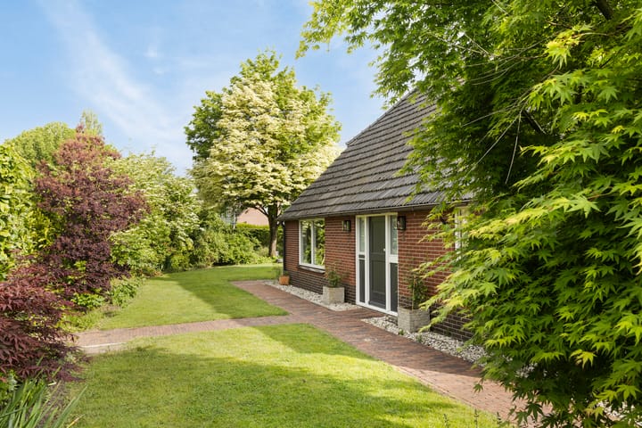 Foto 32 van Liezenweg 2