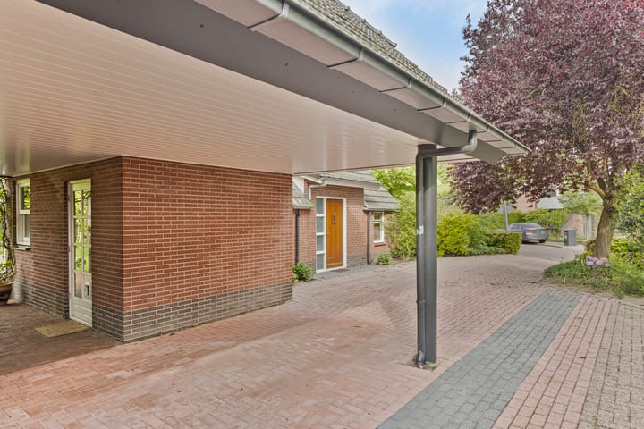 Foto 34 van Liezenweg 2