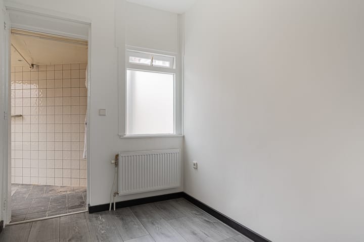 Foto 17 van Winschoterdiep 43