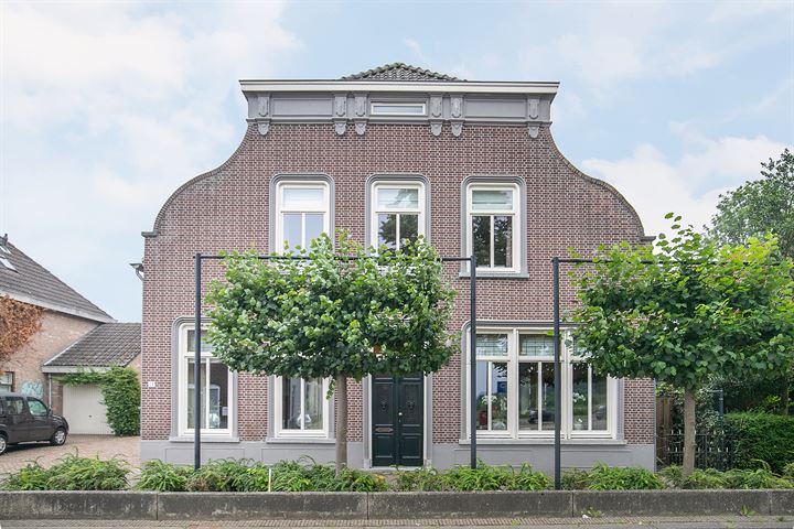 Bekijk foto 1 van Hoofdstraat 13