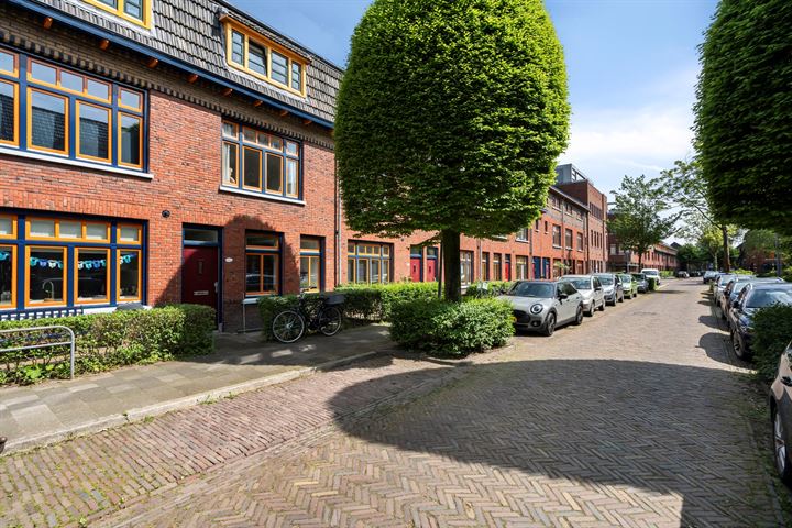 View photo 7 of Gerbrand Bakkerstraat 83-A