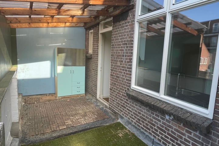 Bekijk foto 13 van van Echtenstraat 12-A