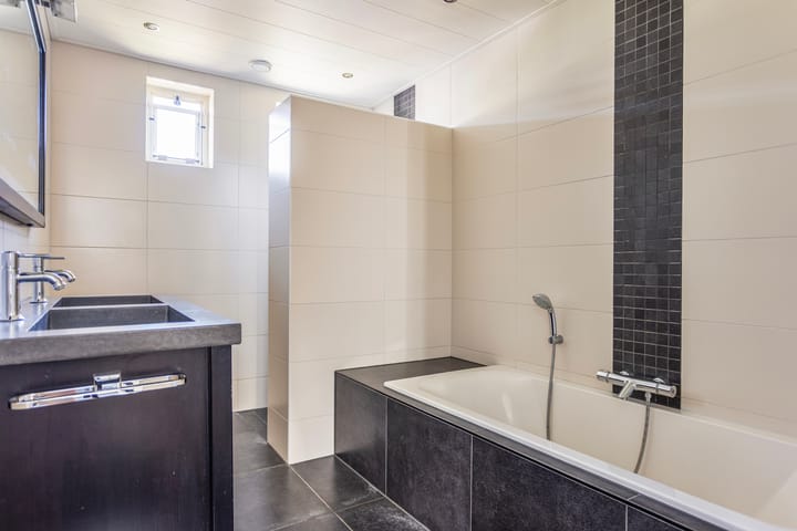 Foto 29 van De Wiek 13