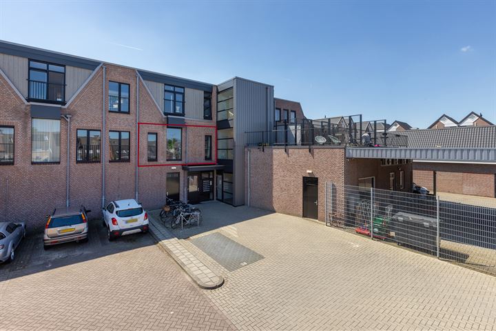 Bekijk foto 19 van Spoorstraat 38-C