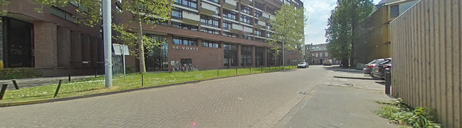 Bekijk 360° foto van entree van Lichtstraat 211