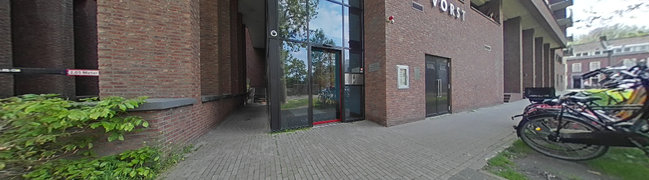 Bekijk 360° foto van entree van Lichtstraat 211