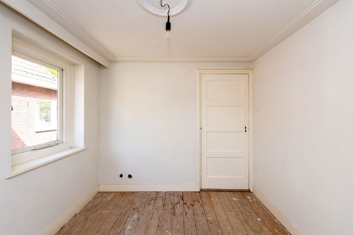 Foto 23 van Burgemeester Rauppstraat 6