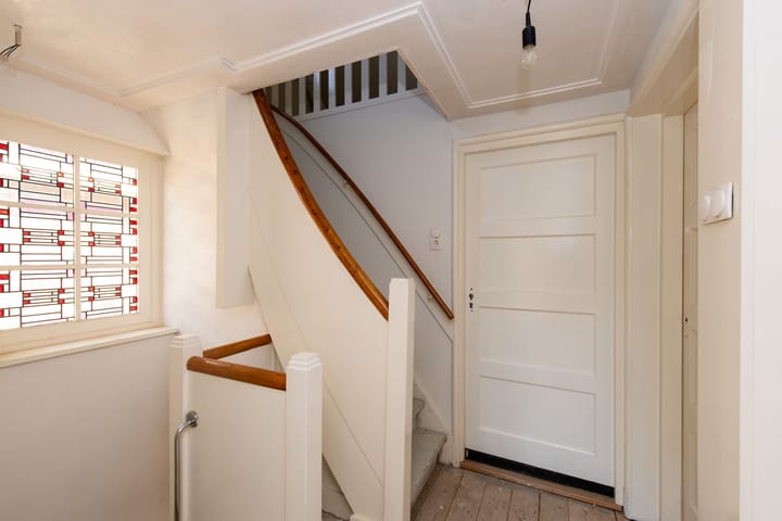 Foto 26 van Burgemeester Rauppstraat 6