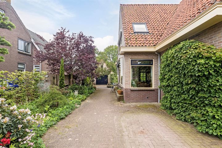 View photo 9 of Dijkstraat 151