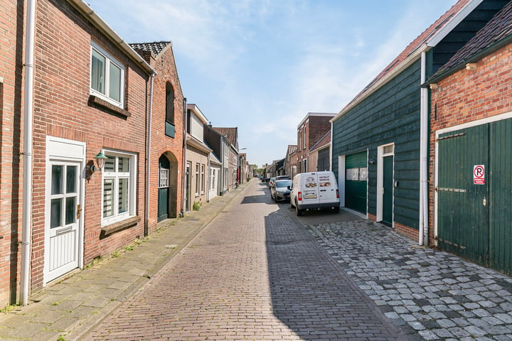 Bekijk foto 2 van Irenestraat 62-B