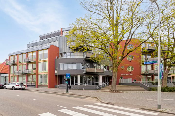 Photo 2 of Oostsingel 2-17