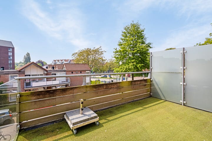 Photo 24 of Oostsingel 2-17