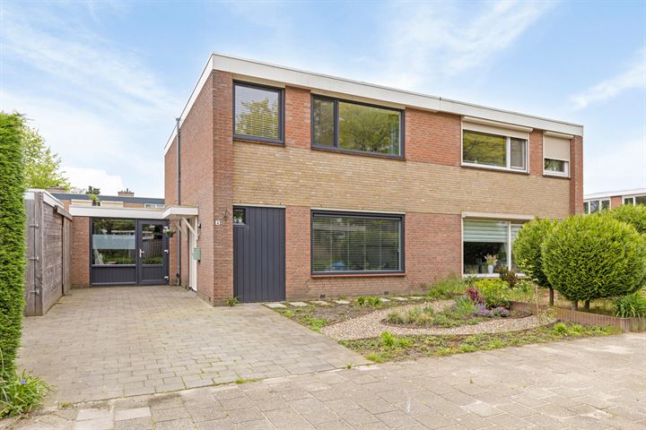 Bekijk foto 1 van Rochusstraat 4