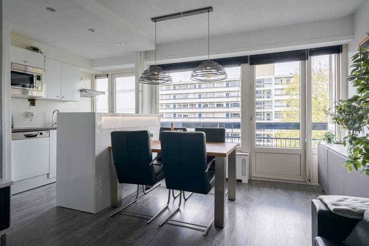 Foto 13 van Hisveltplein 86