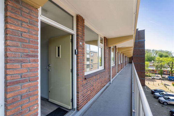 Bekijk foto 33 van Edamstraat 31