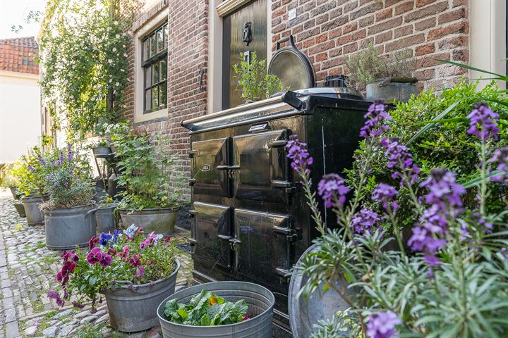 View photo 7 of Westerwalstraat 39