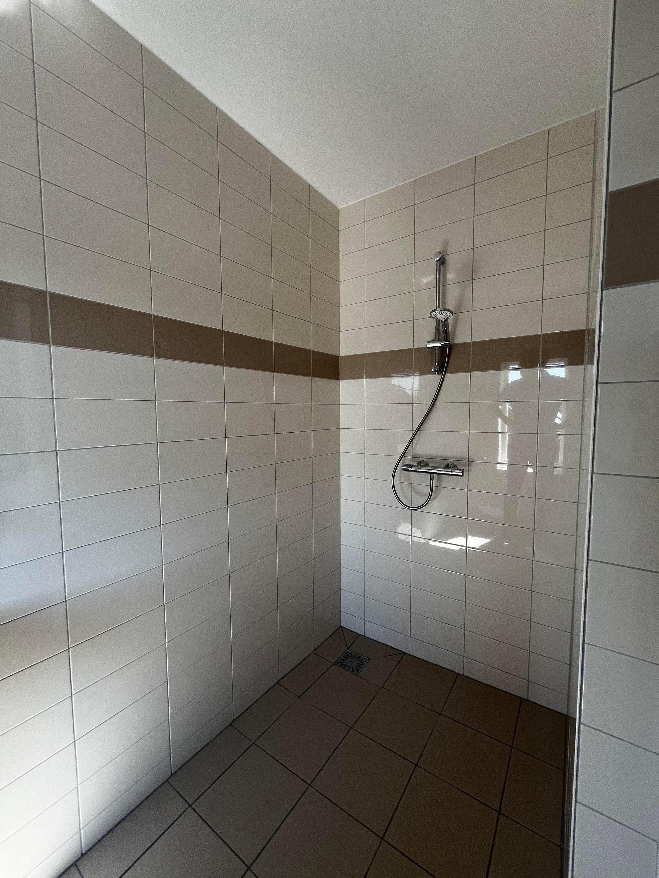 Foto 18 van Middenlaan