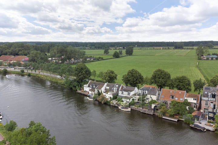 Foto 4 van Straatweg 12