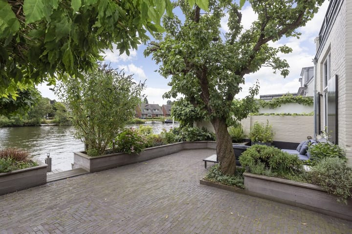 Foto 12 van Straatweg 12