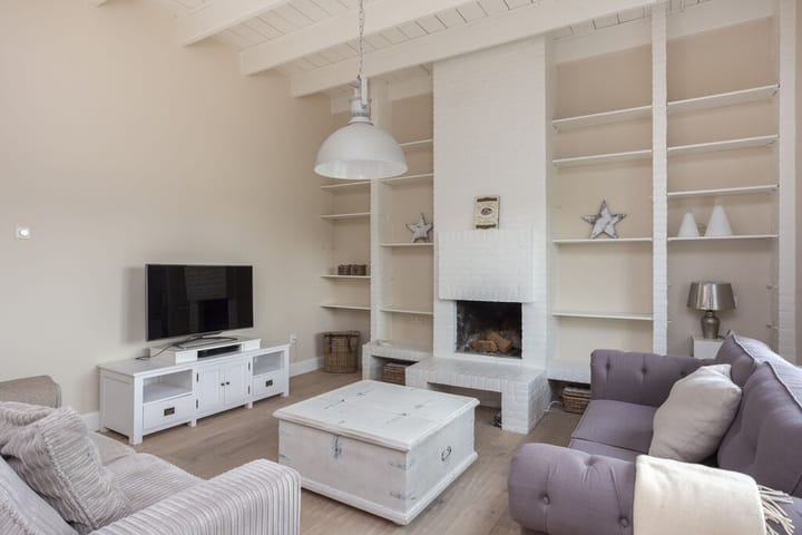 Foto 15 van Straatweg 12