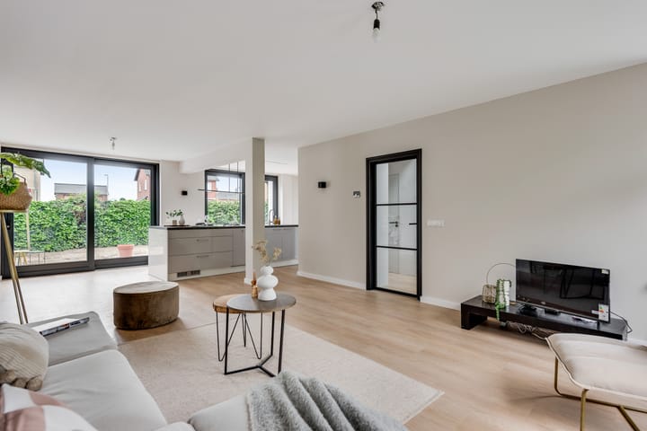 Foto 10 van Veldstraat 12