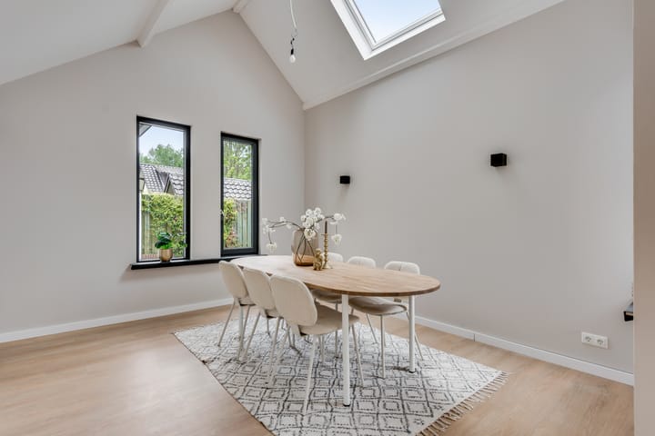 Foto 15 van Veldstraat 12