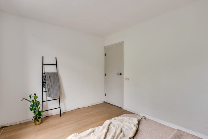 Foto 36 van Veldstraat 12