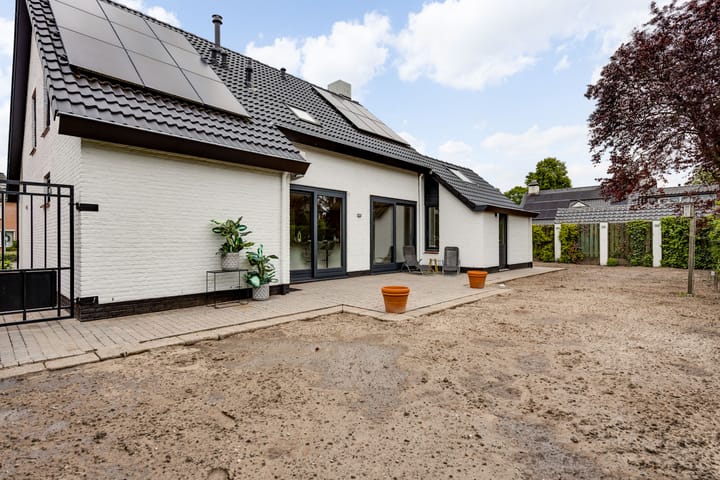 Foto 42 van Veldstraat 12