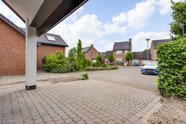 Foto 54 van Veldstraat 12