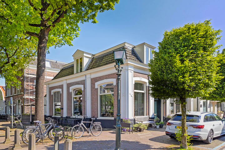 Bekijk foto 1 van Brinkstraat 42