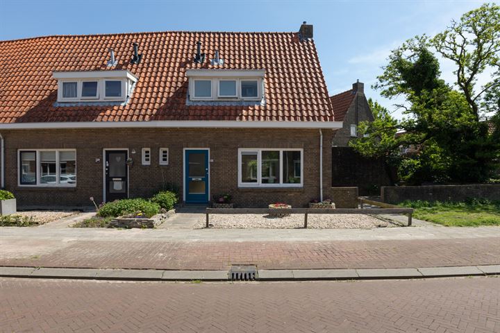 Bekijk foto 3 van Ubbo Emmiusstraat 50