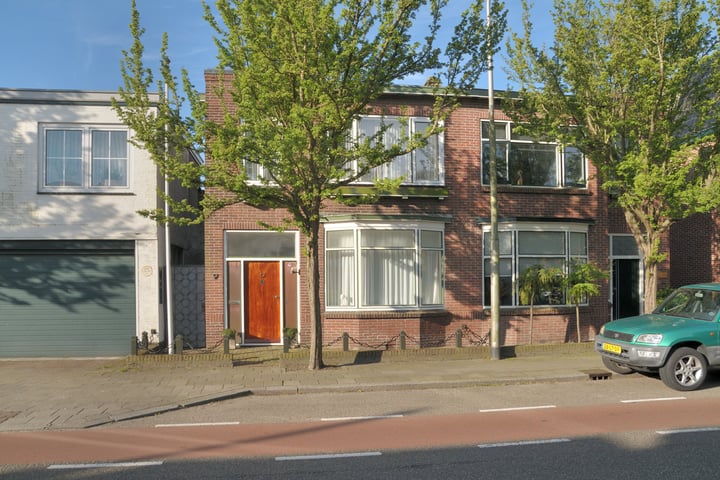 Bekijk foto 2 van Wilhelminalaan 17