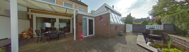 Bekijk 360° foto van Achtertuin van Metternichstraat 10