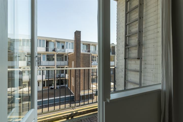 View photo 26 of Raadhuisstraat 26