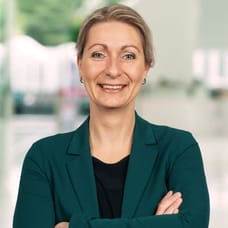 Janine van den Bosch - Commercial Employee