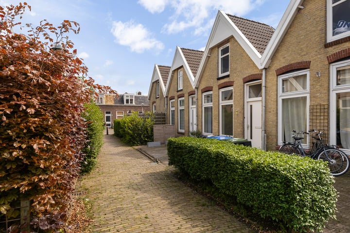 Bekijk foto 34 van 3e Rembrandtdwarsstraat 18