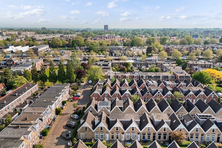 Bekijk foto 36 van 3e Rembrandtdwarsstraat 18