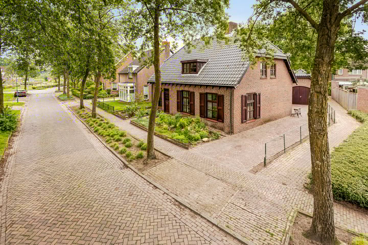 Foto 1 van Elzendreef 22