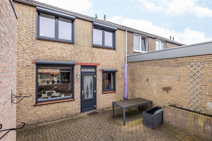 View photo 24 of Berkenstraat 13