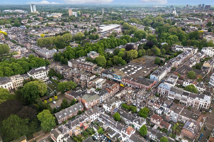 Bekijk foto 43 van Mgr. van de Weteringstraat 18