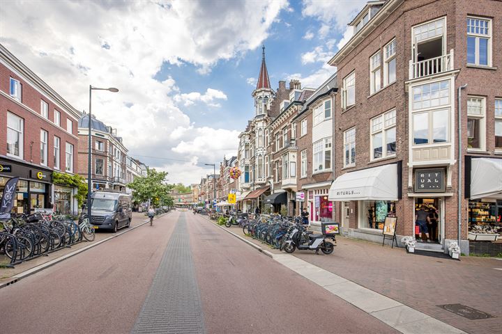 Bekijk foto 45 van Mgr. van de Weteringstraat 18