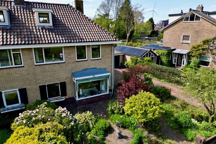 View photo 48 of Van Tuyllweg 19