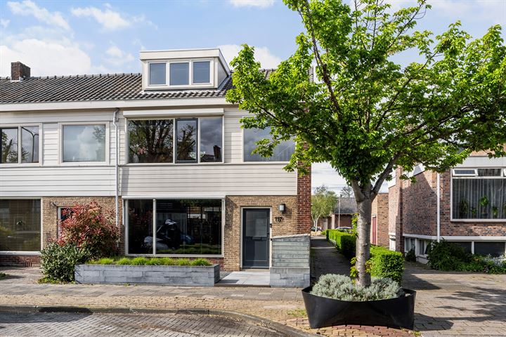 Bekijk foto 43 van Oudelandstraat 117