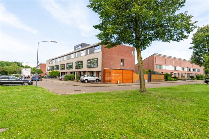 Bekijk foto 39 van Merijntje Gijzenstraat 20